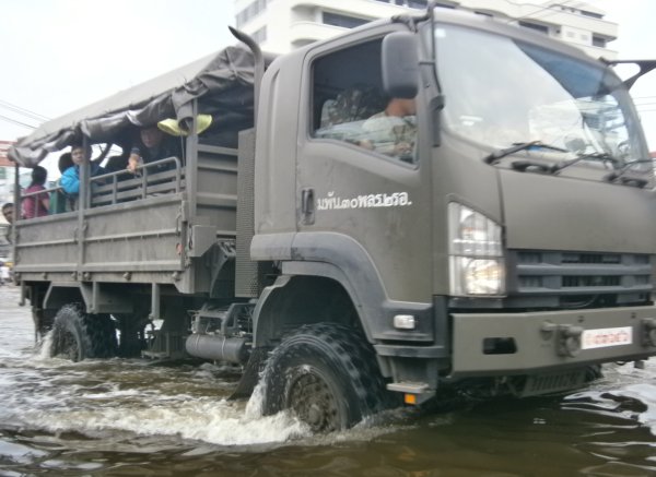 Flut in Rangsit Bangkok, Thailand - Flood in Rangsit Bangkok, Thailand