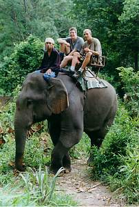 Trekking in hills of northern thailand, Siam Sun Tours Ltd. Part. Chiang Mai, cnx051_2.jpg (18175 Byte)