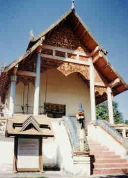 Wat Ngam Muang, Chiang Rai (10.6 K)
