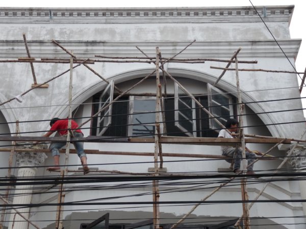 Absturzsicherung / Hhensicherung in Centralpattaya (Soi Town in Town), Nong Prue, Banglamung, Chonburi, Thailand